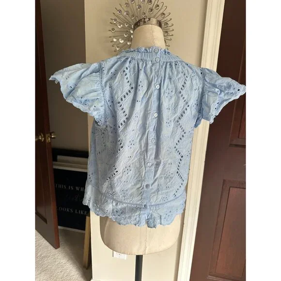Jennifer & Grace Light Blue Eyelet Ruffle Sleeve Top Small - Picture 3 of 5